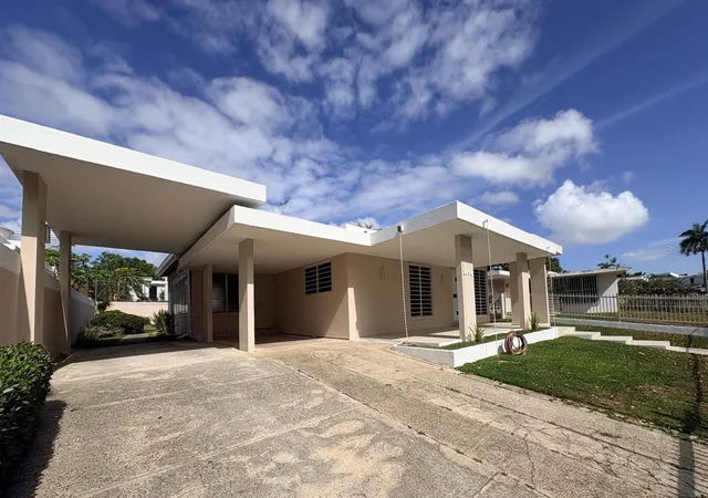 Photo 1 of Single family home for sale at Urb San Ignacio San Cosme #1696, San Juan, PR 00927 | MLS# PR9124240 | Listing updated on 2026-09-18