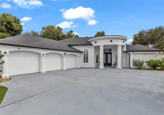Photo 2 of Single family home for sale at 417 Greenridge Ct, Debary, FL 32713 | MLS# V4951330 | Listing updated on 2026-10-05