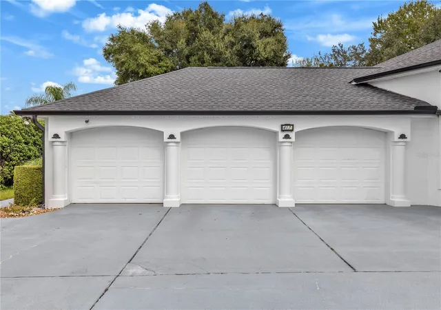 Photo 3 of Single family home for sale at 417 Greenridge Ct, Debary, FL 32713 | MLS# V4951330 | Listing updated on 2026-10-05