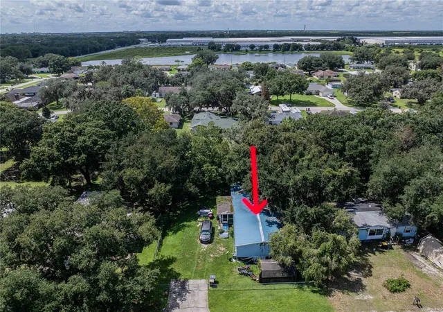 Photo 1 of Manufactured home for sale at 2500 Is Oaks W, Lakeland, FL 33805 | MLS# TB8549425 | Listing updated on 2026-09-21