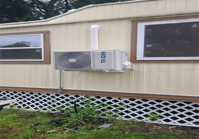 Photo 4 of Manufactured home for sale at 2540 Broadway St, Lakeland, FL 33801 | MLS# S5157771 | Listing updated on 2026-09-24