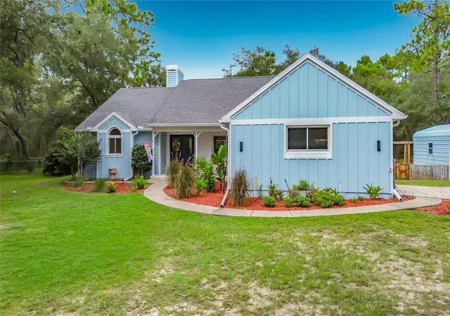 Photo 3 of Single family home for sale at 1821 W Begonia Dr, Beverly Hills, FL 34465 | MLS# OM732410 | Listing updated on 2026-09-30