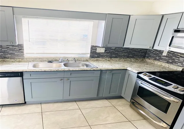 Photo 3 of Condo for sale at 7453 Daniel Webster Dr #A5, Winter Park, FL 32792 | MLS# O6442597 | Listing updated on 2026-09-23