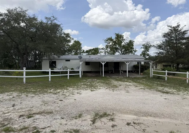 Manufactured home for sale at 13351 SE 101st Place, DUNNELLON, FL 34431 | MLS# OM732413