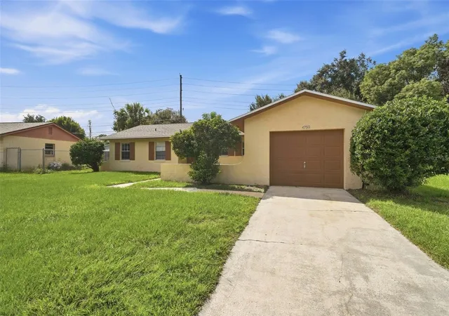 Photo 2 of Sale Pending at 4750 Kempston Dr, Orlando, FL 32812 | MLS# V4951332 | Listing updated on 2026-10-12