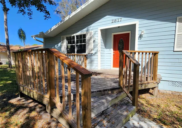 Photo 2 of Single family home for sale at 2617 Pine Tree Dr, Edgewater, FL 32141 | MLS# S5157773 | Listing updated on 2026-09-29