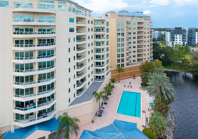 Photo 2 of Condo for sale at 375 Emerson Plz Way #412, Altamonte Springs, FL 32701 | MLS# O6442606 | Listing updated on 2026-10-03