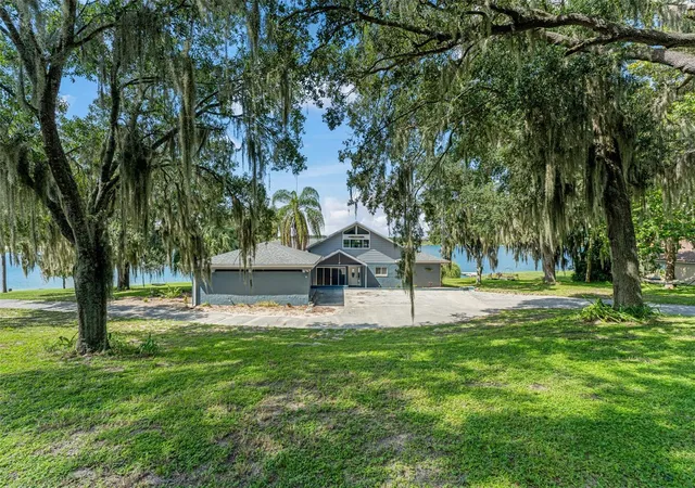 Photo 3 of Single family home for sale at 3630 S Scenic Hwy, Lake Wales, FL 33898 | MLS# O6442608 | Listing updated on 2026-09-20