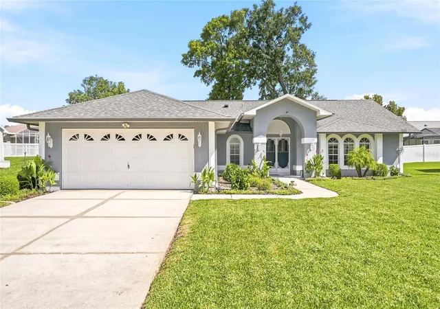 Photo 2 of Single family home for sale at 8185 Rhanbuoy Rd, Spring Hill, FL 34606 | MLS# TB8549451 | Listing updated on 2026-10-09