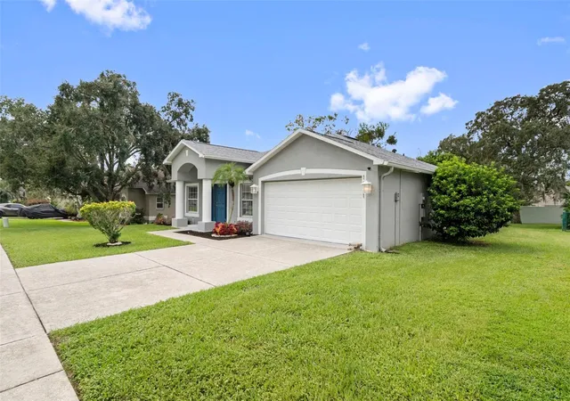 Photo 2 of Single family home for sale at 1221 Overland Dr, Spring Hill, FL 34608 | MLS# TB8549454 | Listing updated on 2026-10-04