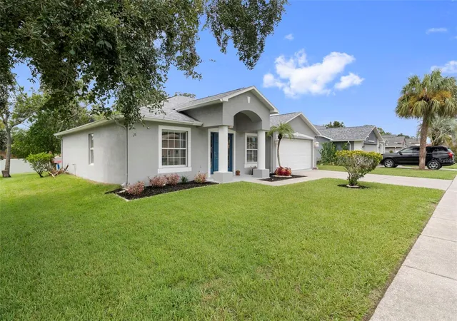 Photo 3 of Single family home for sale at 1221 Overland Dr, Spring Hill, FL 34608 | MLS# TB8549454 | Listing updated on 2026-10-04