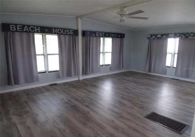 Photo 4 of Manufactured home for sale at 5127 8th Street W, Bradenton, FL 34207 | MLS# A4706419 | Listing updated on 2026-09-21