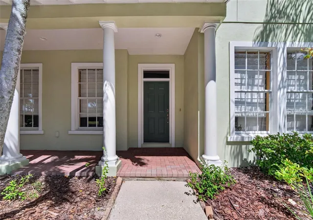 Photo 3 of Townhouse for sale at 5518 Luminar Pointe Ln, Apollo Beach, FL 33572 | MLS# TB8549456 | Listing updated on 2026-09-20
