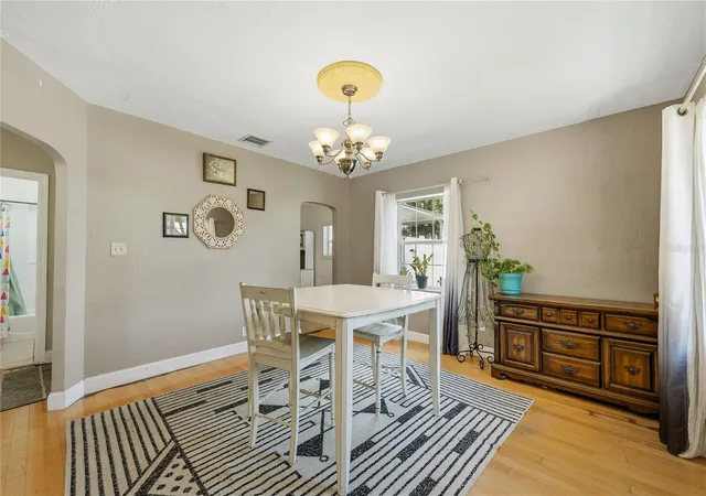 Photo 3 of Single family home for sale at 2316 Musselwhite Ave, Orlando, FL 32804 | MLS# S5157779 | Listing updated on 2026-09-18