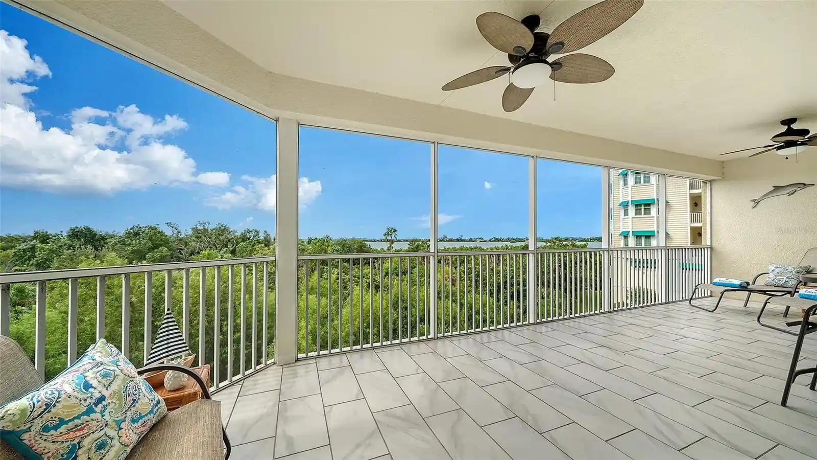 Listing Photo 2 - Condo for sale in 250 Hidden Bay Dr located at 250 Hidden Bay Dr, OSPREY, FL 34229 - Unit #302