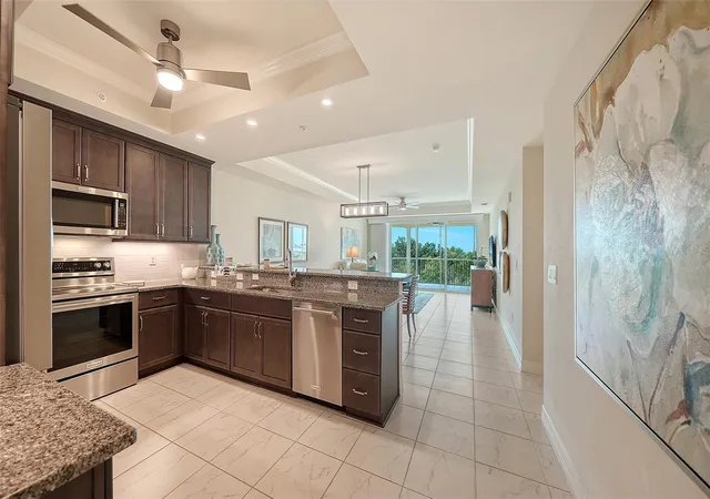 Photo 4 of Condo for sale at 250 Hidden Bay Dr #302, Osprey, FL 34229 | MLS# A4706421 | Listing updated on 2026-10-04