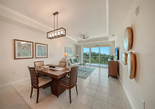 Listing Photo 5 - Condo for sale in building located at 250 Hidden Bay Dr, OSPREY, FL 34229 - Unit #302
