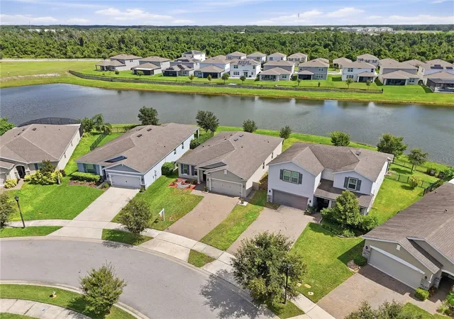 Photo 1 of Single family home for sale at 5133 Chickadee St, Saint Cloud, FL 34771 | MLS# S5157788 | Listing updated on 2026-10-08