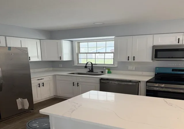 Photo 1 of Single family home for sale at 413 S Deerwood Ave, Orlando, FL 32825 | MLS# O6442628 | Listing updated on 2026-09-20