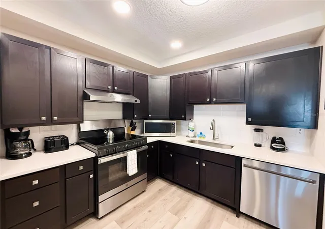 Photo 4 of Condo for sale at 4013 Breakview Dr #A308, Orlando, FL 32819 | MLS# O6442632 | Listing updated on 2026-09-18