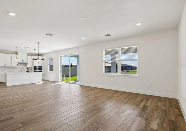 Photo 2 of Single family home for sale at 105 Shady Edge Loop, Nokomis, FL 34275 | MLS# TB8549476 | Listing updated on 2026-09-30