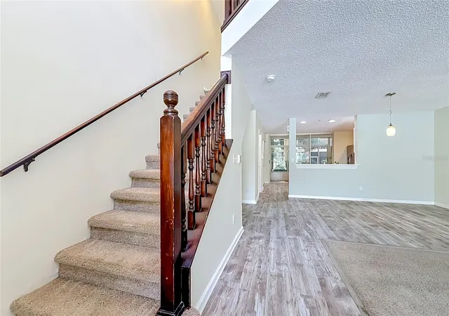 Photo 4 of Townhouse for sale at 2106 Clover Hl Rd, Palm Harbor, FL 34683 | MLS# TB8549491 | Listing updated on 2026-09-19