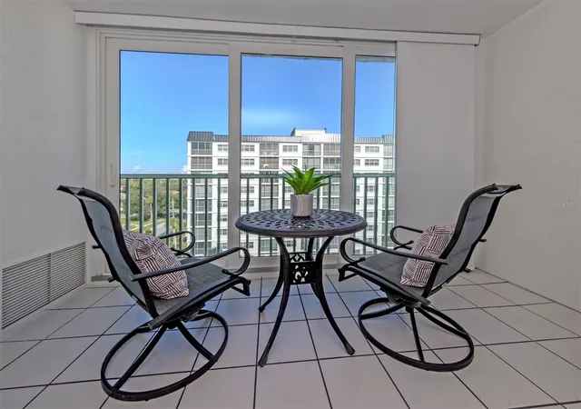 Photo 4 of Condo for sale at 232 Saint Augustine Ave #706, Venice, FL 34285 | MLS# N6145806 | Listing updated on 2026-09-28