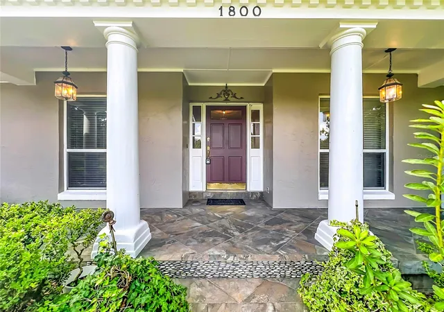 Photo 2 of Single family home for sale at 1800 Country Clb Dr, Eustis, FL 32726 | MLS# G5117914 | Listing updated on 2026-09-21