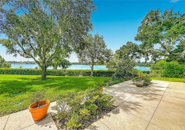 Photo 3 of Single family home for sale at 1800 Country Clb Dr, Eustis, FL 32726 | MLS# G5117914 | Listing updated on 2026-09-21
