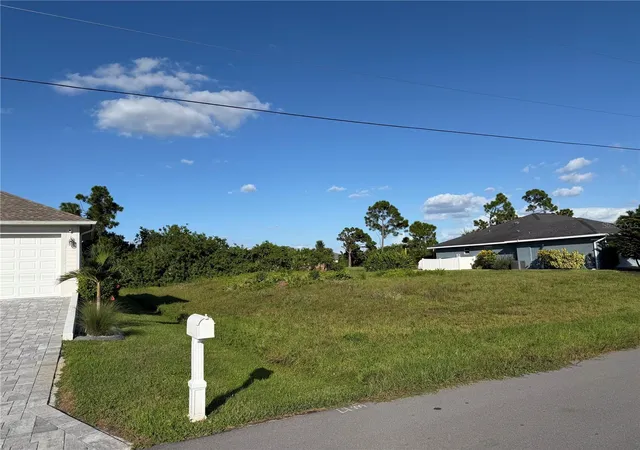 Photo 1 of Land for sale at 81 Pine Valley Ct, Rotonda West, FL 33947 | MLS# D6148811 | Listing updated on 2026-09-18