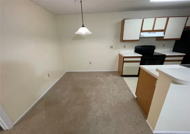 Photo 3 of Condo for sale at 633 Buoy Ln #304, Altamonte Springs, FL 32714 | MLS# O6442656 | Listing updated on 2026-09-18