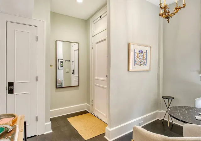 Photo 3 of Condo for sale at 1221 N Palm Ave #305, Sarasota, FL 34236 | MLS# A4706440 | Listing updated on 2026-09-29