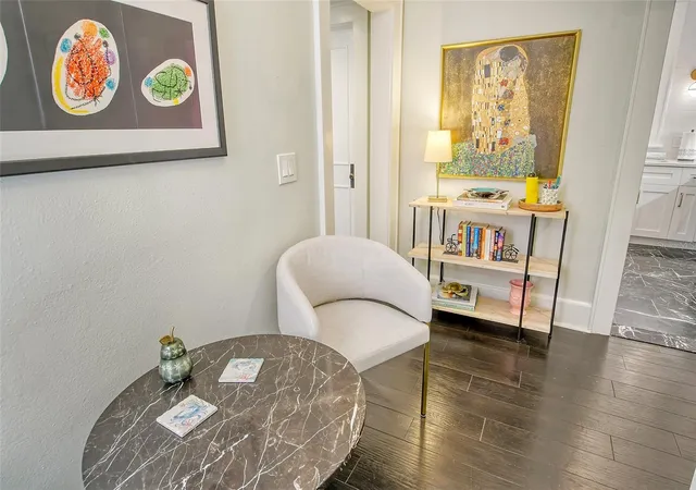 Photo 4 of Condo for sale at 1221 N Palm Ave #305, Sarasota, FL 34236 | MLS# A4706440 | Listing updated on 2026-09-29