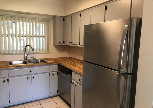 Photo 3 of Single family home for sale at 1528 Grove St, Clearwater, FL 33755 | MLS# TB8549507 | Listing updated on 2026-09-19
