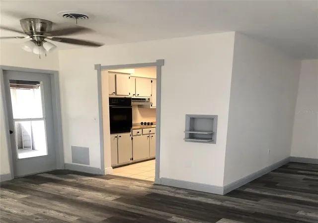 Photo 3 of Single family home for sale at 1528 Grove St, Clearwater, FL 33755 | MLS# TB8549507 | Listing updated on 2026-09-19