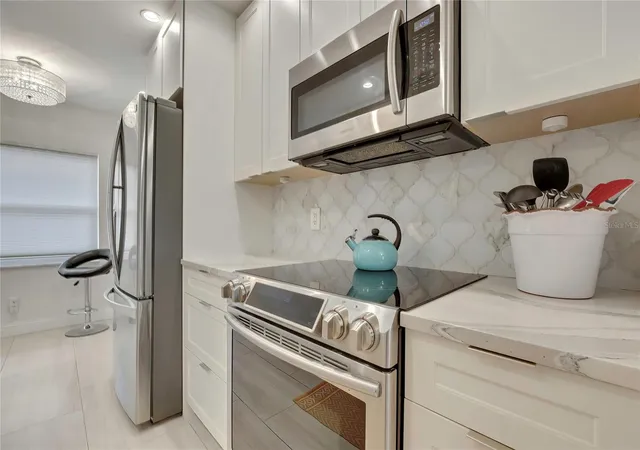 Photo 2 of Condo for sale at 5775 Park St N #402, Saint Petersburg, FL 33709 | MLS# TB8549508 | Listing updated on 2026-09-19