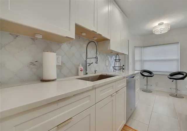 Photo 3 of Condo for sale at 5775 Park St N #402, Saint Petersburg, FL 33709 | MLS# TB8549508 | Listing updated on 2026-09-19