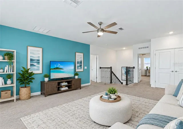 Photo 3 of Single family home for sale at 5672 Wood Brg Pl, Saint Cloud, FL 34771 | MLS# O6442669 | Listing updated on 2026-09-23