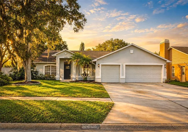 Photo 1 of Single family home for sale at 4410 Kendal Ct, Valrico, FL 33596 | MLS# TB8549515 | Listing updated on 2026-10-06