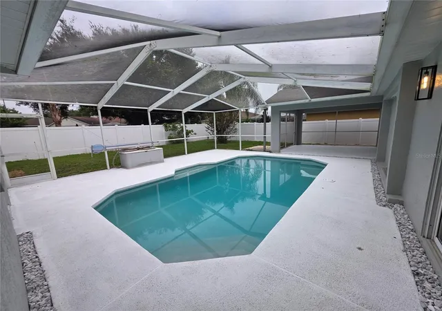 Photo 3 of Single family home for sale at 4410 Kendal Ct, Valrico, FL 33596 | MLS# TB8549515 | Listing updated on 2026-10-06