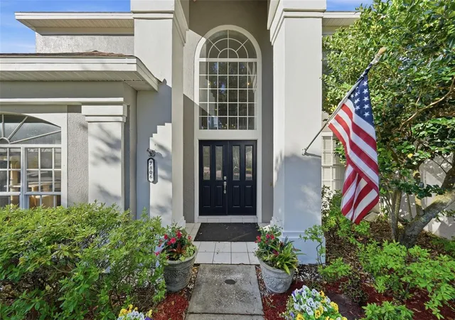 Photo 2 of Single family home for sale at 7806 Saint Giles Pl, Orlando, FL 32835 | MLS# O6442672 | Listing updated on 2026-09-21