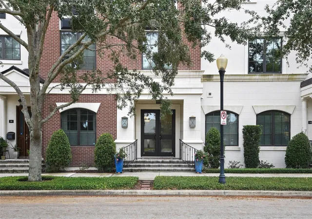 Photo 2 of Condo for sale at 100 S Virginia Ave #201, Winter Park, FL 32789 | MLS# O6442678 | Listing updated on 2026-10-10