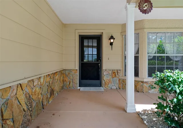 Photo 4 of Single family home for sale at 6396 Ocean Pines, Spring Hill, FL 34606 | MLS# W7889596 | Listing updated on 2026-09-18