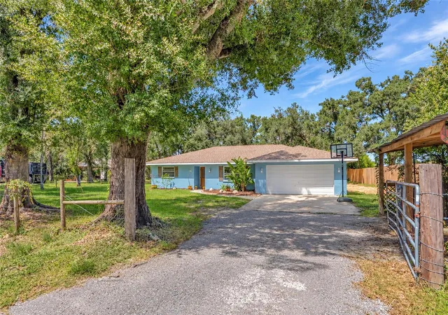 Photo 1 of Single family home for sale at 6505 11th Drive E, Bradenton, FL 34208 | MLS# A4706451 | Listing updated on 2026-09-22