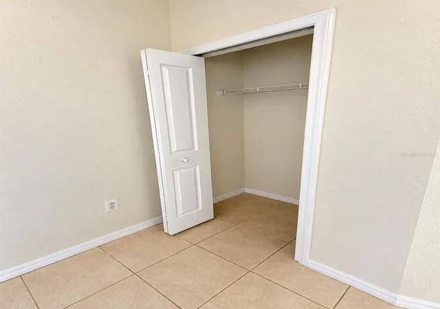 Photo 2 of Townhouse for sale at 2113 Winterset Dr, Lakeland, FL 33813 | MLS# S5157802 | Listing updated on 2026-09-18