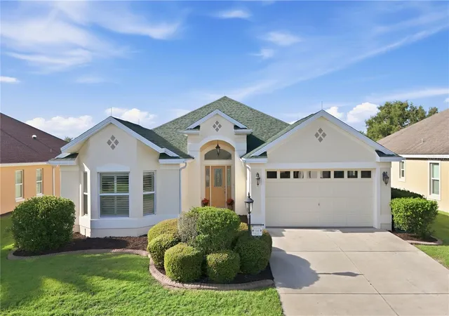 Photo 2 of Single family home for sale at 1102 Allaire Loop, The Villages, FL 32163 | MLS# G5117921 | Listing updated on 2026-09-19
