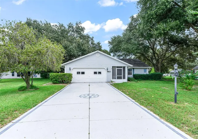 Photo 1 of Single family home for sale at 2311 Bonnie View Ct, Leesburg, FL 34788 | MLS# G5117922 | Listing updated on 2026-10-12