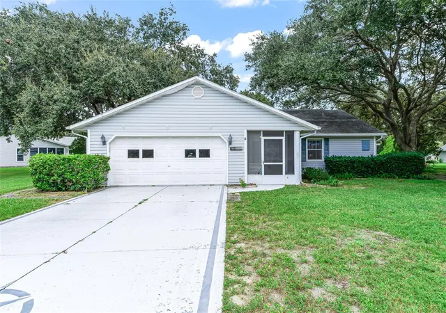 Photo 2 of Single family home for sale at 2311 Bonnie View Ct, Leesburg, FL 34788 | MLS# G5117922 | Listing updated on 2026-10-12