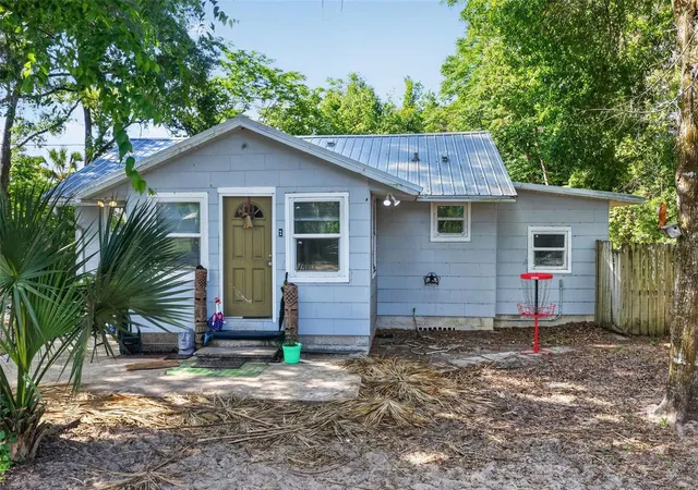 Photo 2 of Single family home for sale at 6220 Se 118th Place, Belleview, FL 34420 | MLS# G5117923 | Listing updated on 2026-09-18