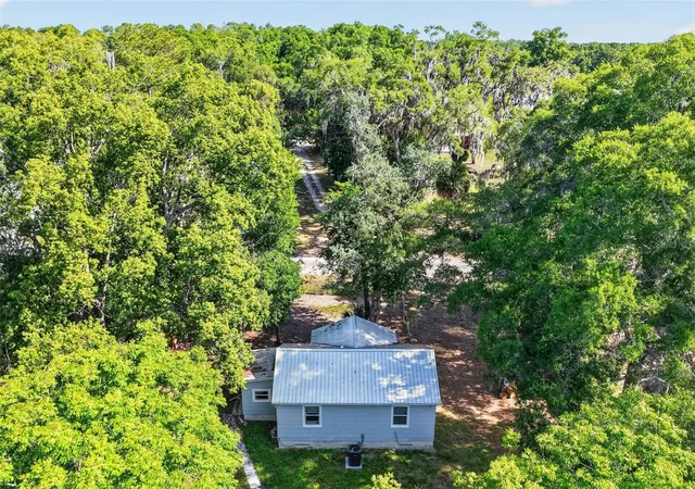 Photo 4 of Single family home for sale at 6220 SE 118th Place, Belleview, FL 34420 | MLS# G5117923 | Listing updated on 2026-09-18